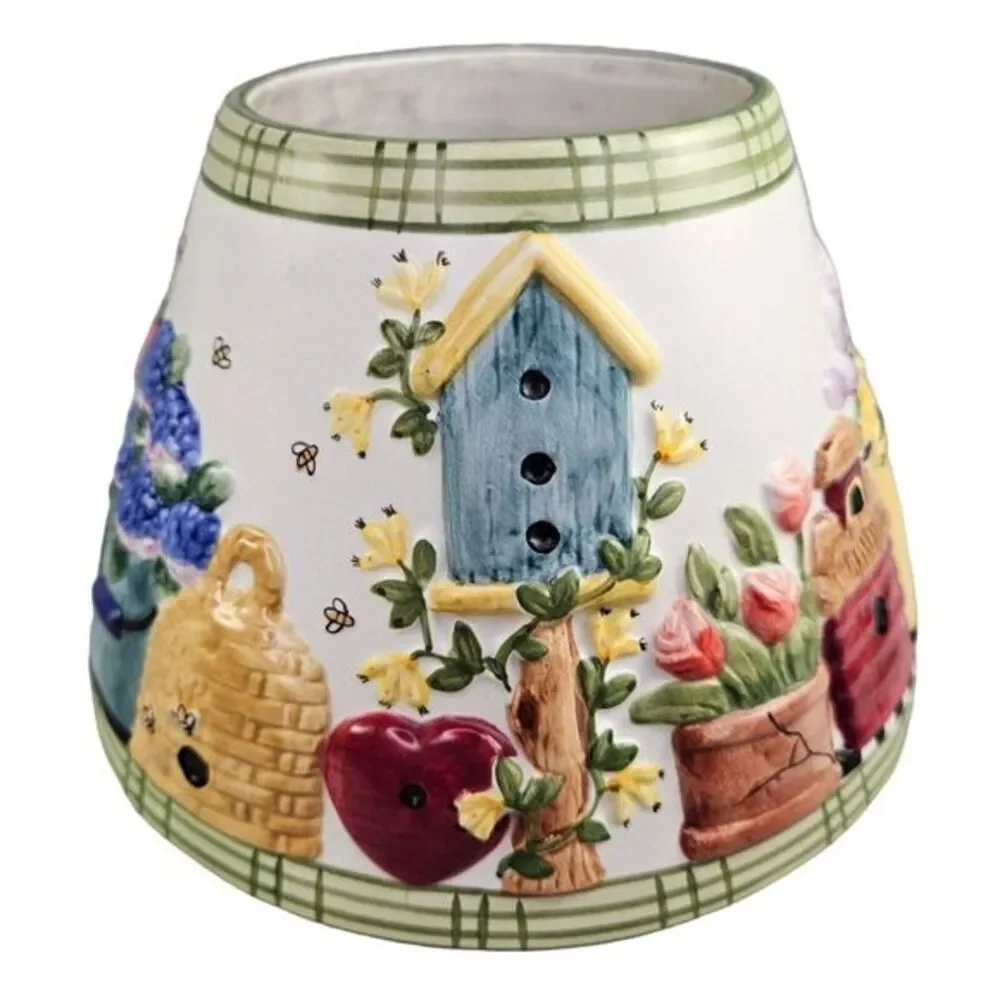 Yankee Candle Large Shade Spring Summer Birdhouse Bee Hive Flowers Embossed‎